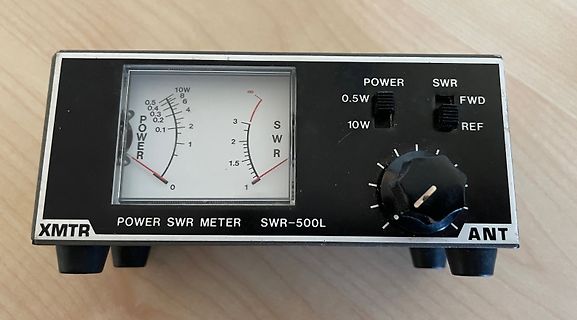 SWR und Leistungs-Meter SWR-500L