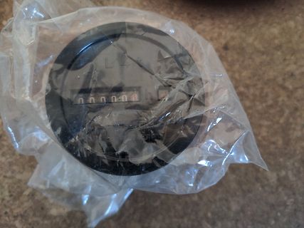 Digitalzähler in Plastikverpackung