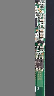 Detailaufnahme einer Leiterplatte mit elektronischen Bauteilen