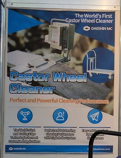Werbeplakat für einen Castor Wheel Cleaner