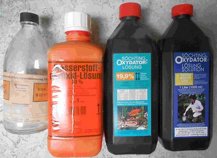 Flaschen mit Söchting Oxydator Lösung