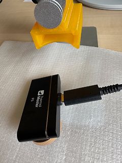 Thermal Master P3 Messgerät und gelber Halter