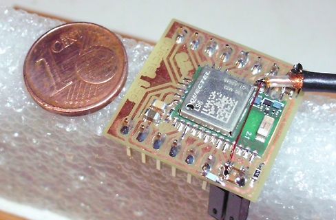 Leiterplatte mit Quectel Modul und 1 Cent Münze