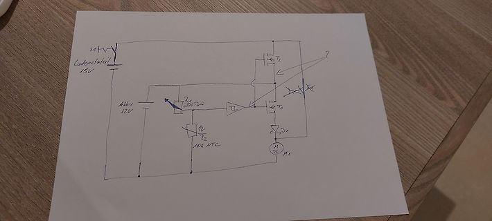 Handgezeichneter Schaltplan auf Papier