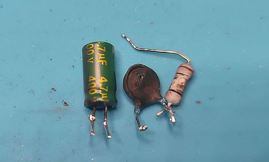 Defekte Elektrolytkondensatoren