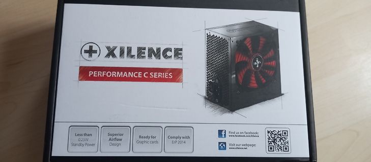 Verpackung eines Xilence Performance C Series Netzteils