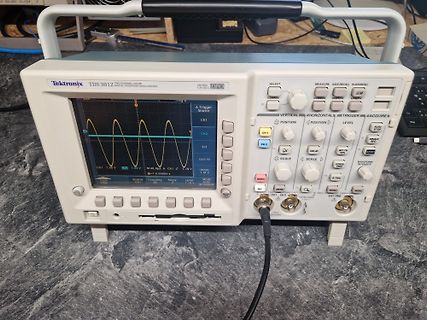Tektronix TDS 3012 Oszilloskop