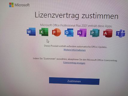 Microsoft Office Lizenzvertrag Dialogfenster auf Bildschirm