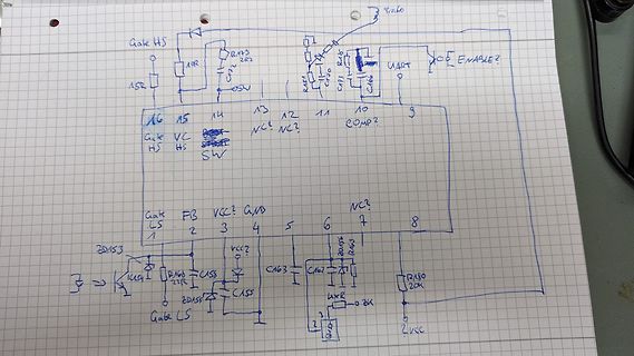 Handgezeichneter Schaltplan auf Karopapier