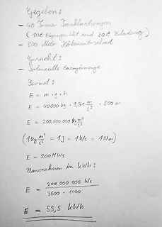 Handschriftliche physikalische Berechnung der potenziellen Energie
