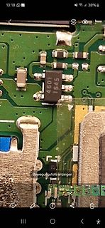 Nahaufnahme einer Leiterplatte mit SMD-Bauteilen