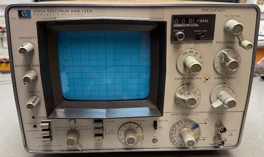 HP 3580A Spektrumanalysator