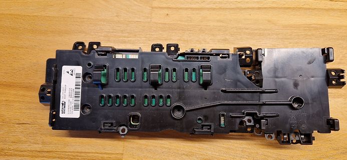 Gehäusekomponente eines elektronischen Geräts