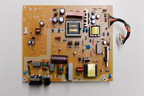 Elektronische Leiterplatte mit Netzteilkomponenten