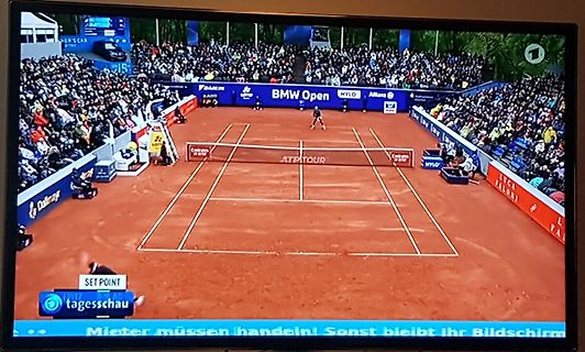 Tennisspiel auf Sandplatz bei der BMW Open