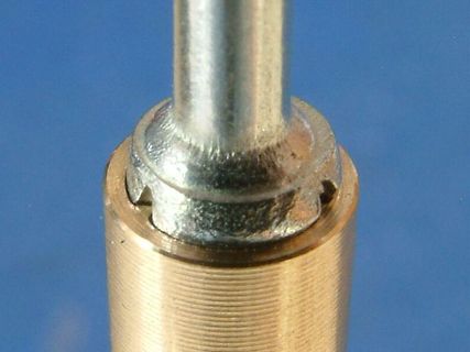 Nahaufnahme eines metallischen Bauteils