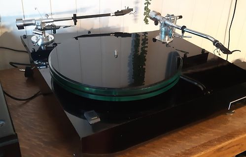 Plattenspieler mit Tonarm