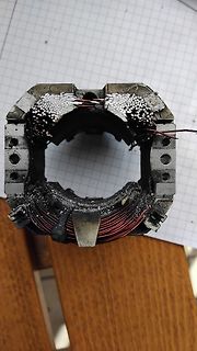 Defekter Elektromotor oder Stator mit Wicklungen