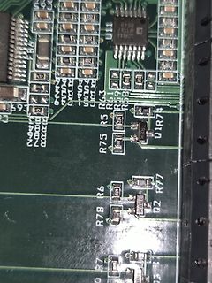 Nahaufnahme einer Leiterplatte mit SMD-Bauteilen