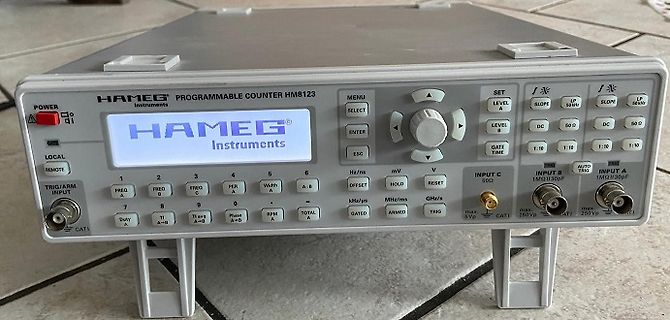 Hameg HM8123 programmierbarer Frequenzzähler
