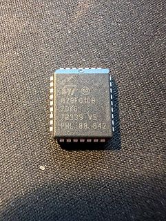 STMicroelectronics Flash-Speicherbaustein M29F010B