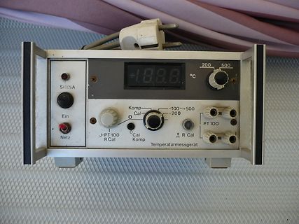 Temperaturmessgerät mit Digitalanzeige