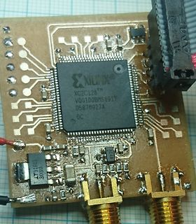 Leiterplatte mit Xilinx FPGA und Bauteilen