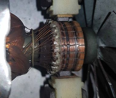 Kommutator und Wicklungen eines Elektromotors