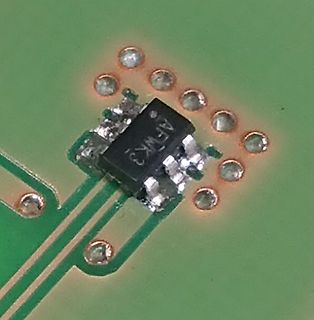 SMD-Bauteil auf Leiterplatte