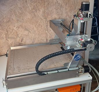 CNC-Fräse oder Pick-and-Place Maschine