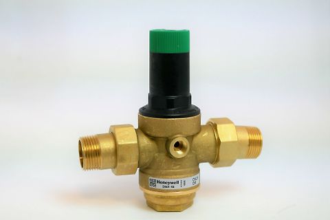 Honeywell Messingventil mit grünem Griff