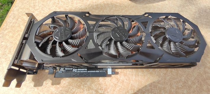 Gigabyte Grafikkarte mit drei Lüftern