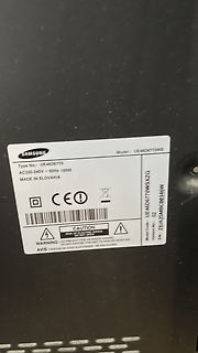 Typenschild eines Samsung Fernsehers