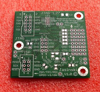 Leiterplatte mit JTAG, ISP und UPDI Schnittstellen