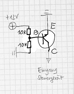 Handgezeichneter Schaltplan mit Transistor und Widerständen