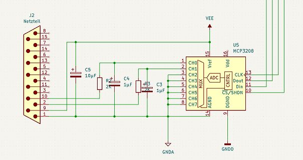 Schaltplan mit MCP3208 ADC und Netzteilanschluss