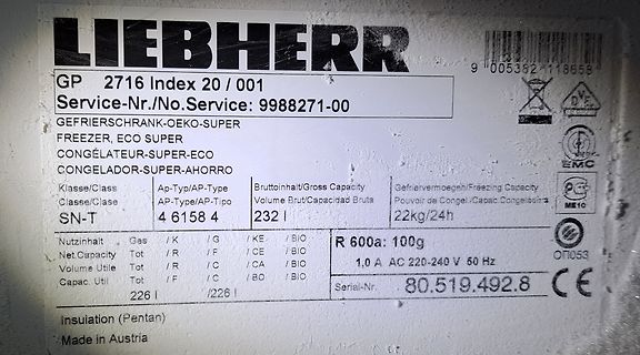 Typenschild eines Liebherr Gefrierschranks