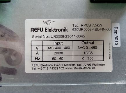 Typenschild eines REFU Elektronik Wechselrichters