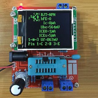 Leiterplatte mit LCD-Display und Transistor-Messanzeige