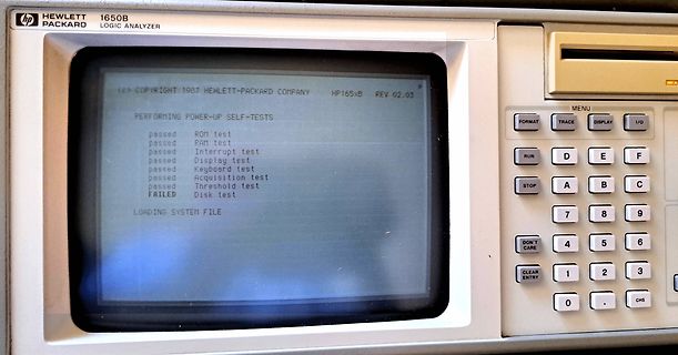 Hewlett Packard Logic Analyzer mit Fehlermeldung