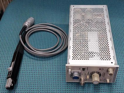 Labornetzteil mit Kabel