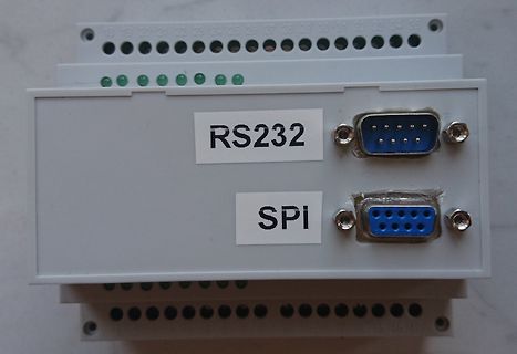 Adapterplatine mit RS232 und SPI Anschlüssen