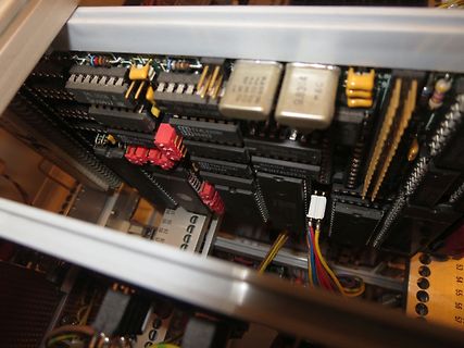 Nahaufnahme von integrierten Schaltkreisen auf einer Platine