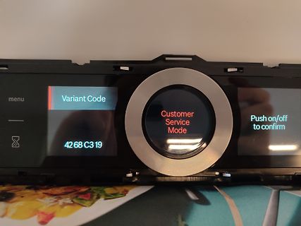 Display eines Geräts im Customer Service Mode