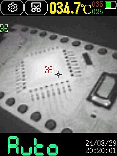 Wärmebild einer Leiterplatte mit integriertem Chip