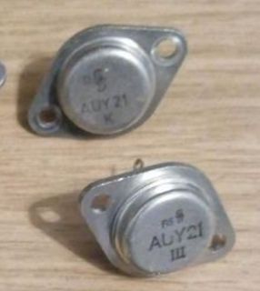 Zwei Leistungstransistoren im TO-3 Gehäuse