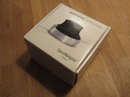 Verpackung einer SpaceNavigator 3D Maus