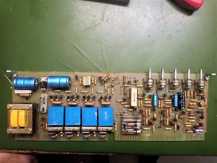 Bestückte Leiterplatte eines Netzteils