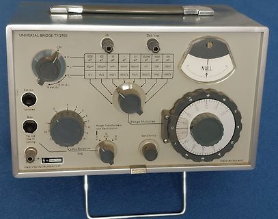 Marconi Universal Bridge TF 2700 Messgerät