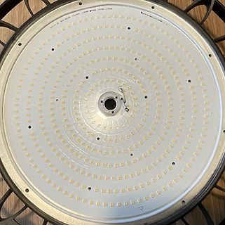 LED-Leuchtmittel mit kreisförmig angeordneten LEDs